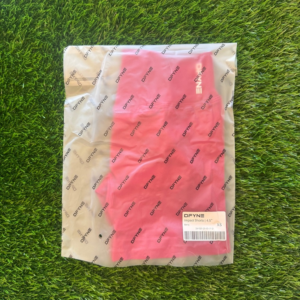 Dfyne impact shorts 4.5" berry extra small - Picture 4 of 4